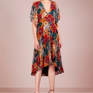 Brand new Club Monaco Dress size 12